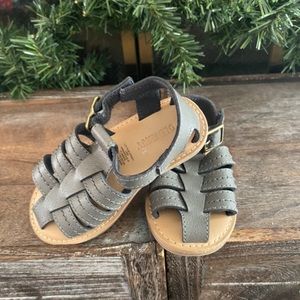 Please go to lettingitgo0007 to purchase!